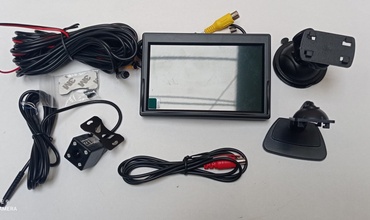 PREOWN|FIRSTGREEN Set of LED160 12V cameras + Monitor